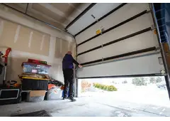 Best garage door repair in Woodland Hills